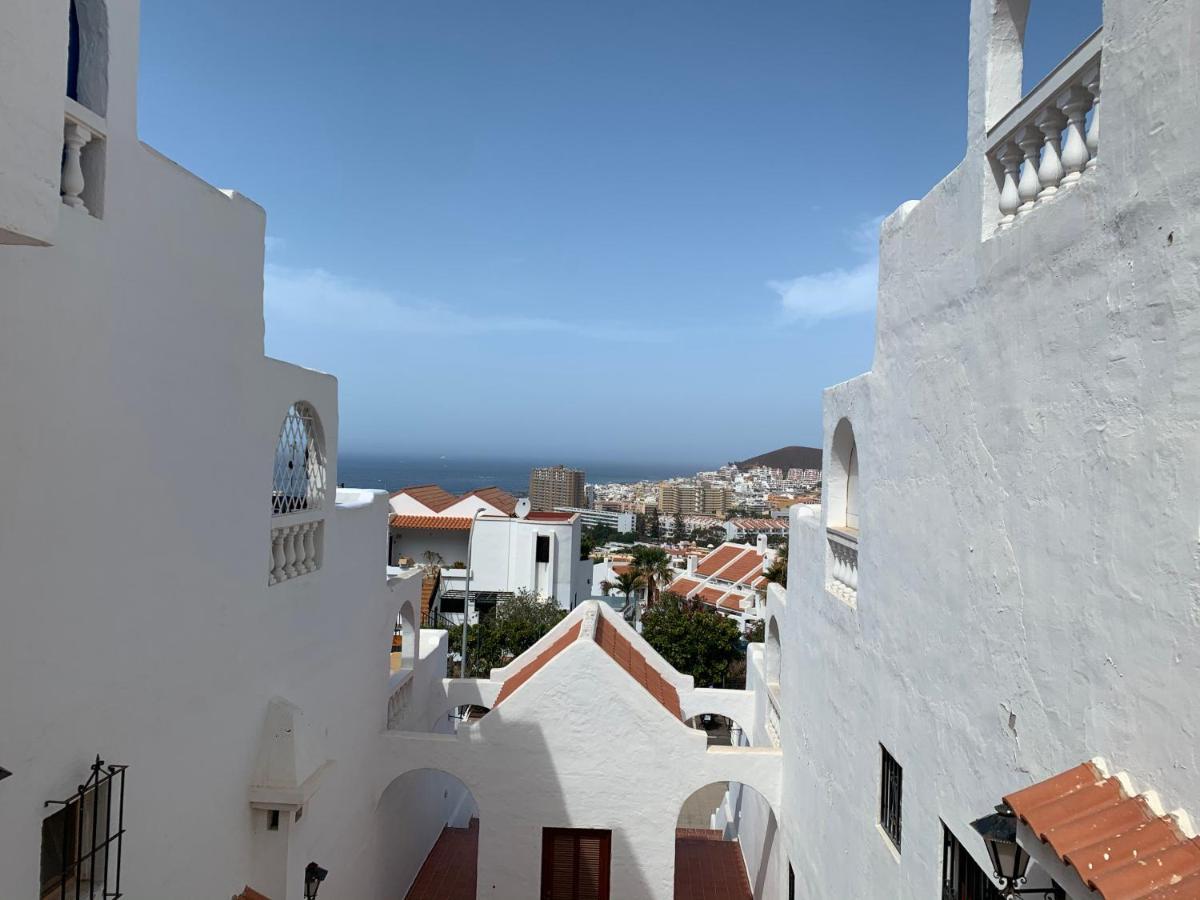 Sunny Tenerife, Los Cristianos, Studio Лос Кристианос Экстерьер фото