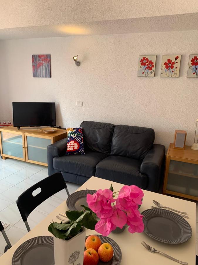 Sunny Tenerife, Los Cristianos, Studio Лос Кристианос Экстерьер фото